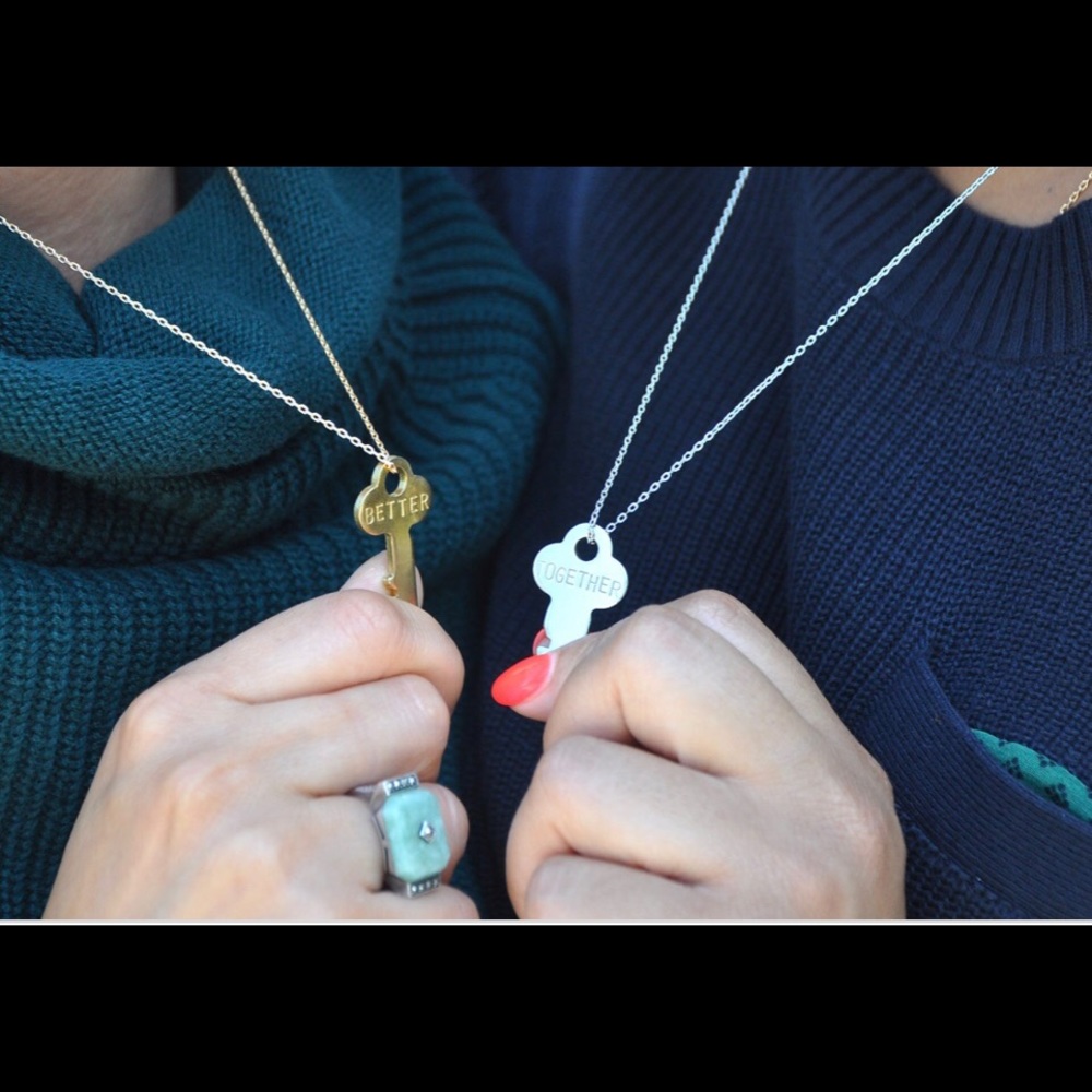 NIB Cabi Tribute Necklace - Picture 2 of 5